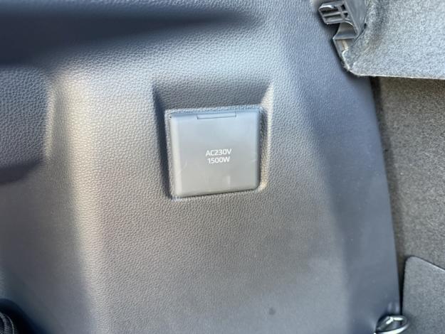 TOYOTA C-HR 2.0 PHEV 225 Design  C HR PHEV NG HYBRIDE RECHARGEABLE 225 DESIGN MY26