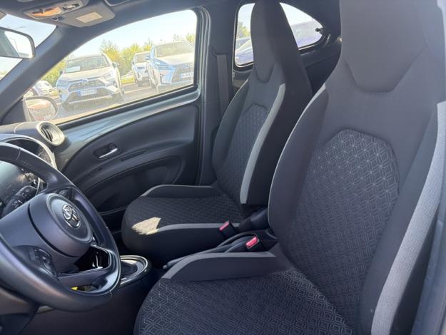 TOYOTA Aygo X 1.0 VVT-i 72 Air Design   