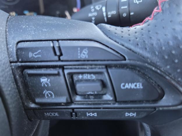 TOYOTA Yaris Cross 1.5 HYBRID 116H GR SPORT AUTO  1.5 116 ch 
