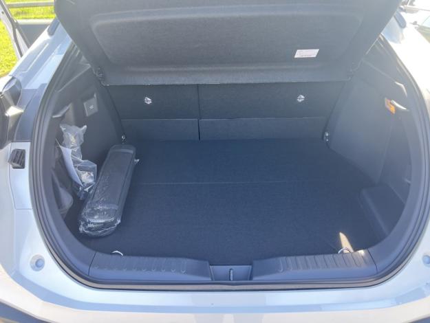 TOYOTA C-HR C HR PHEV HYBRIDE RECHARGEABLE 225 DESIGN MY26  C HR PHEV HYBRIDE RECHARGEABLE 225 DESIGN MY26