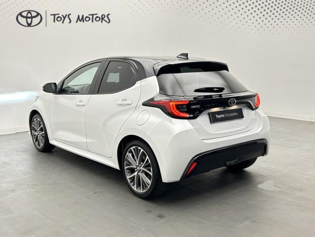 TOYOTA Yaris 116h Collection  