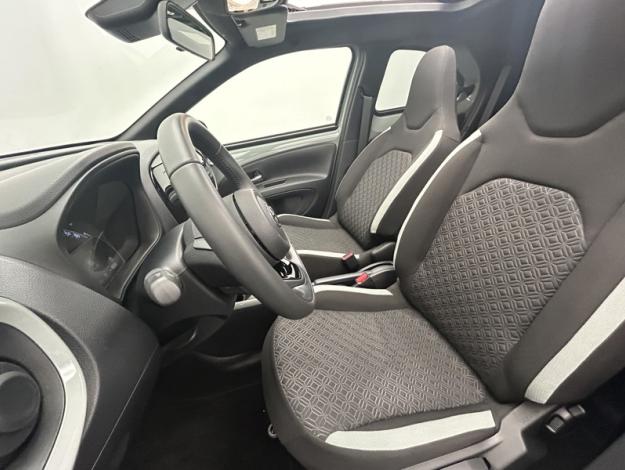 TOYOTA Aygo X 1.0 VVT-i 72 Air Design  AYGO X 72 CH S CVT AIR DESIGN MY24