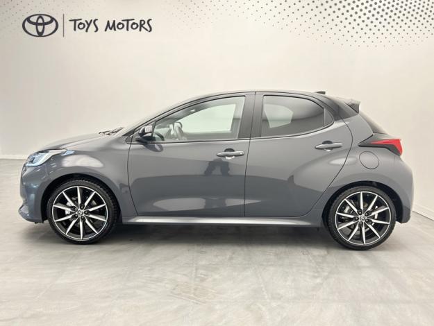 TOYOTA Yaris 130H GR SPORT  