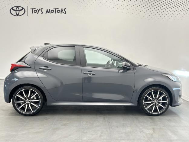 TOYOTA Yaris 130H GR SPORT  