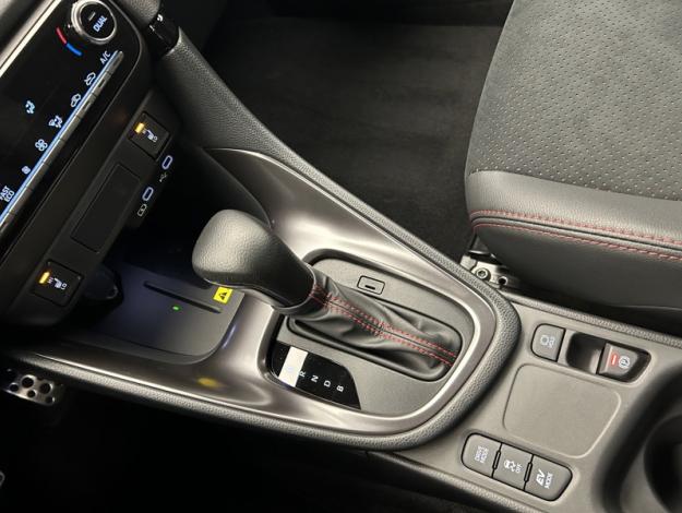 TOYOTA Yaris 130H GR SPORT  