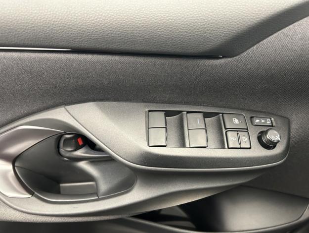 TOYOTA Yaris 130H GR SPORT  