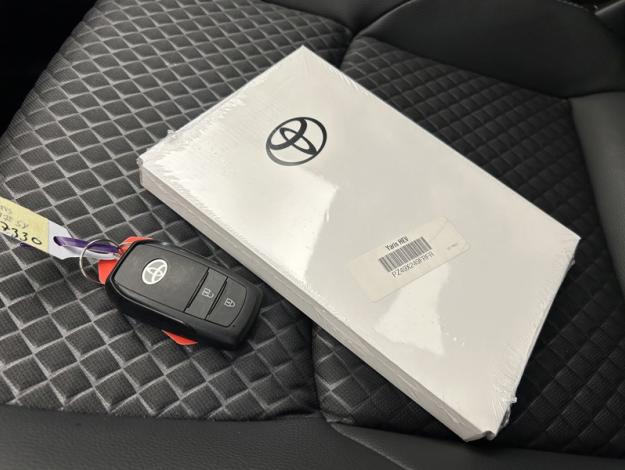TOYOTA Yaris 130h Collection  