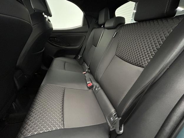 TOYOTA Yaris 130h Collection  