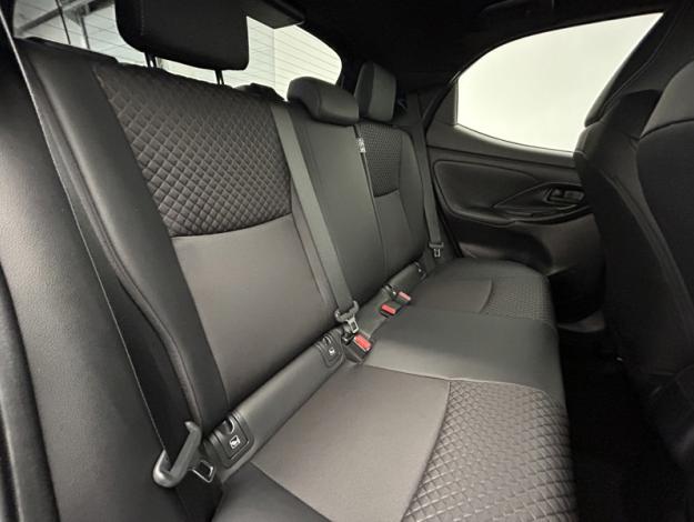 TOYOTA Yaris 130h Collection  