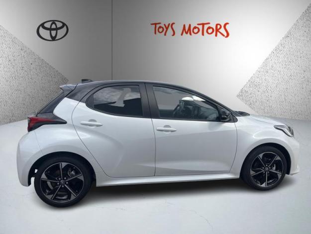 TOYOTA Yaris 130h Première  