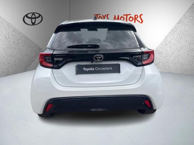 TOYOTA Yaris 130h Première  