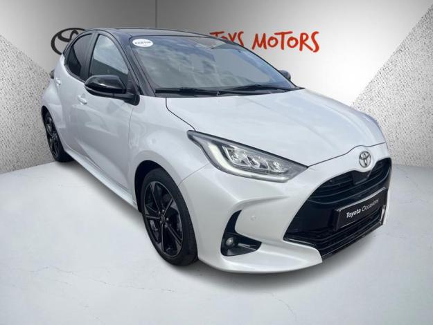 TOYOTA Yaris 130h Première  