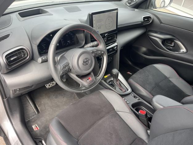 TOYOTA Yaris Cross 130h GR Sport techno  