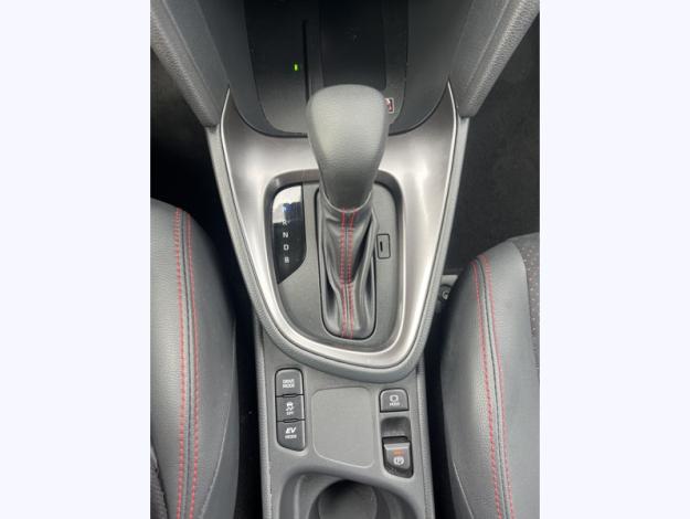 TOYOTA Yaris Cross 130h GR Sport techno  