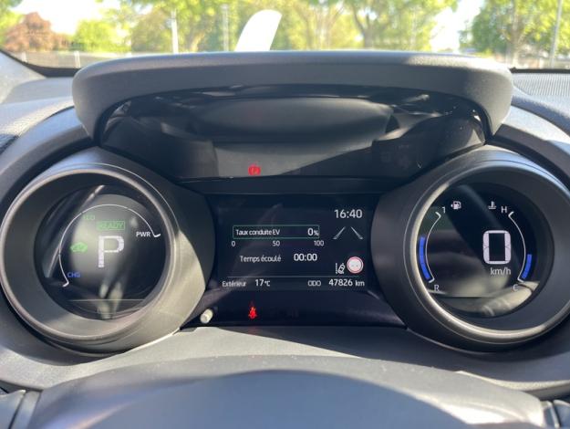 TOYOTA Yaris Cross 116h Design   