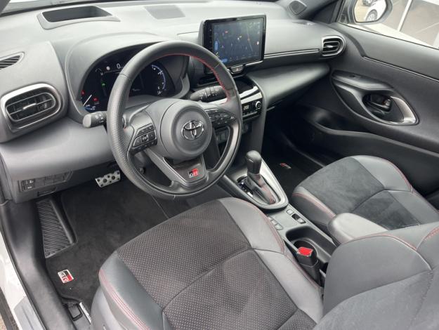 TOYOTA Yaris Cross 116h GR Sport  