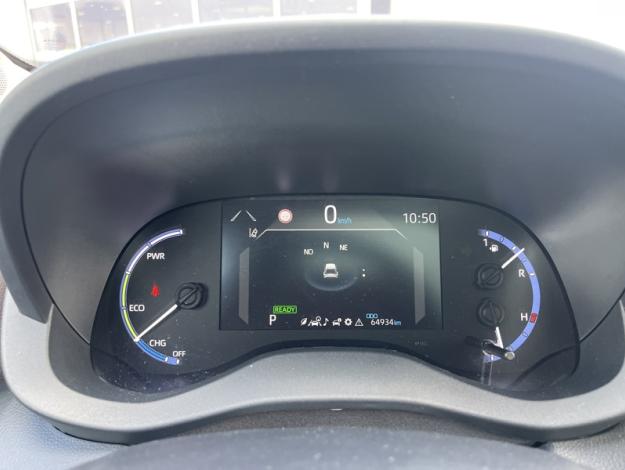 TOYOTA Yaris Cross 116h Collection pano tech   