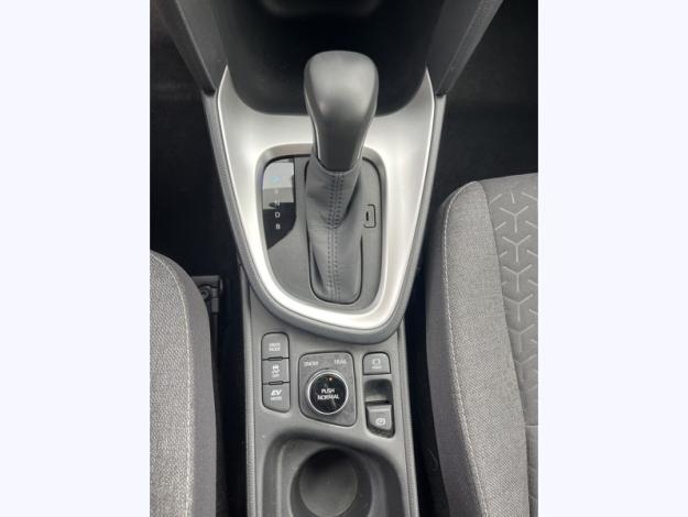 TOYOTA Yaris Cross 116h Design   