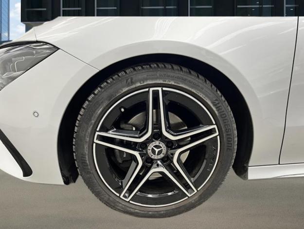 MERCEDES-BENZ CLA-Klasse CLA 180 Shooting Brake