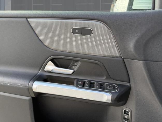 MERCEDES-BENZ EQB EQB 250