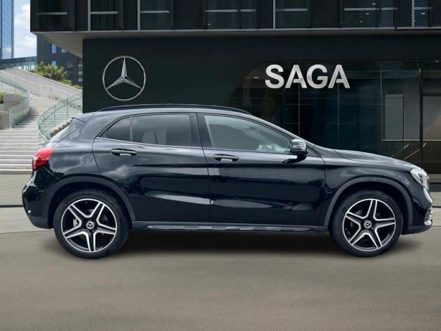 MERCEDES-BENZ GLA-Klasse GLA 180 Off-Roader