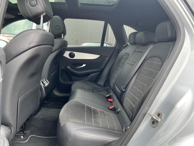 MERCEDES-BENZ GLC-Klasse GLC 300 de 4MATIC Off-Roader