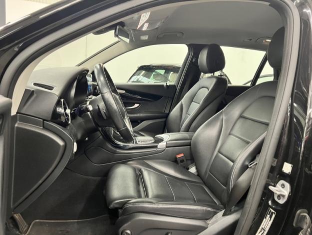 MERCEDES-BENZ GLC 220 d 4MATIC Luxury Line Facelift  