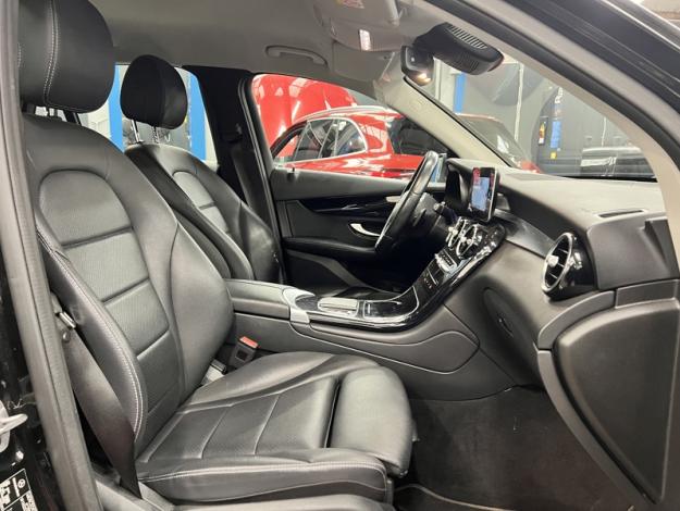MERCEDES-BENZ GLC 220 d 4MATIC Luxury Line Facelift  