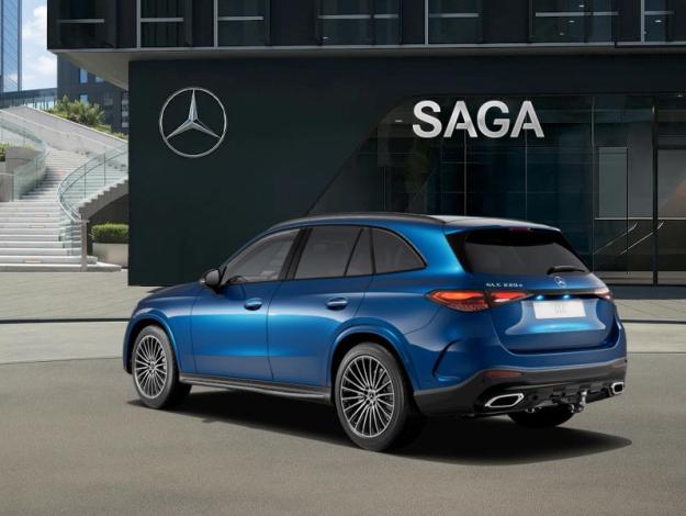 MERCEDES-BENZ GLC SUV GLC 220 d 4MATIC AMG Line  GLC 220 d 4MATIC AMG Line