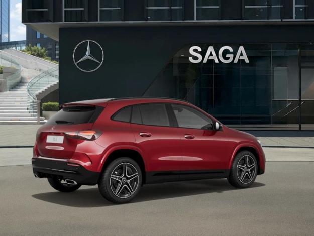 MERCEDES-BENZ GLA 200 d AMG Line  GLA 200 d AMG Line