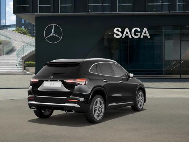 MERCEDES-BENZ GLA 200 d AMG Line  GLA 200 d AMG Line