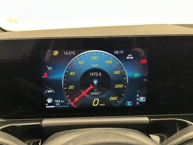 MERCEDES-BENZ GLA 200 d AMG Line  