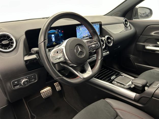 MERCEDES-BENZ GLA 200 d AMG Line  