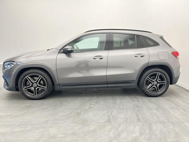 MERCEDES-BENZ GLA 200 d AMG Line  