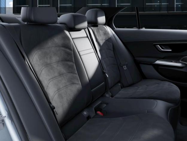 MERCEDES-BENZ Classe E Berline Classe E 220 d AMG Line Berline  Classe E 220 d AMG Line Berline