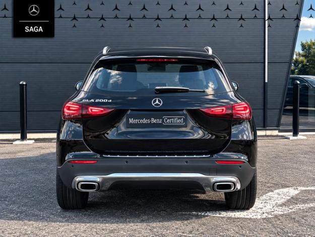 MERCEDES-BENZ GLA 200 d Progressive Line  