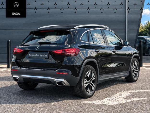 MERCEDES-BENZ GLA 200 d Progressive Line  