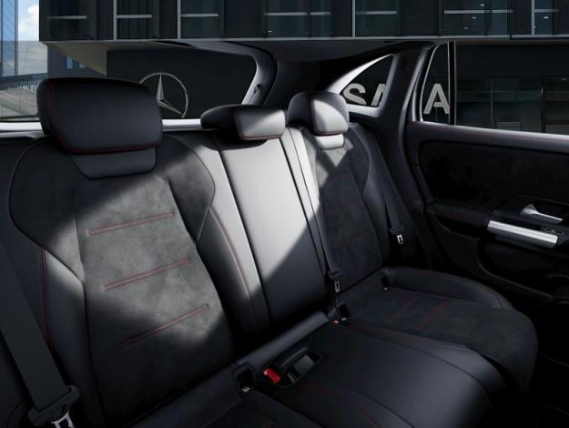 MERCEDES-BENZ GLA 200 d Edition 140  GLA 200 d Edition 140