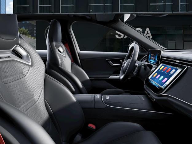 MERCEDES-BENZ Classe E Berline Mercedes-AMG E 53 HYBRID 4MATIC+ Berline  Mercedes-AMG E 53 HYBRID 4MATIC+ Berline