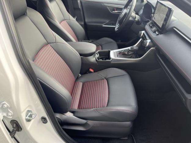 TOYOTA RAV4 PHEV PHEV AWD Design Business Toy Exp  RAV4 PHV 306CH AWD DESIGN BUSINESS MY25