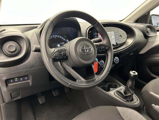 TOYOTA Aygo X 1.0 VVT-i 72 Dynamic  