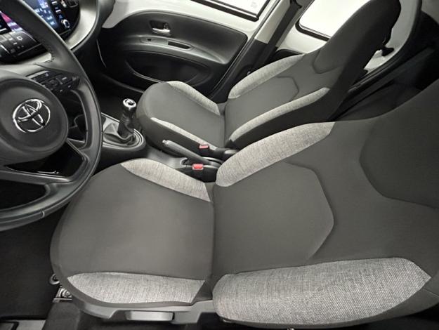 TOYOTA Aygo X 1.0 VVT-i 72 Dynamic  