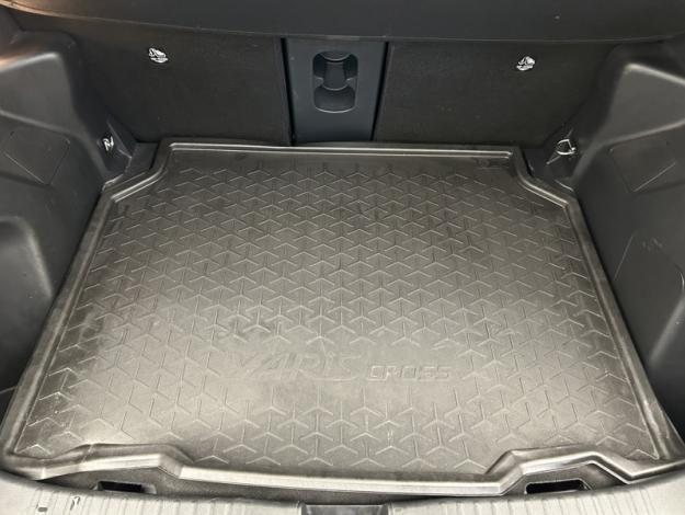 TOYOTA Yaris Cross 1.5 116H GR SPORT   
