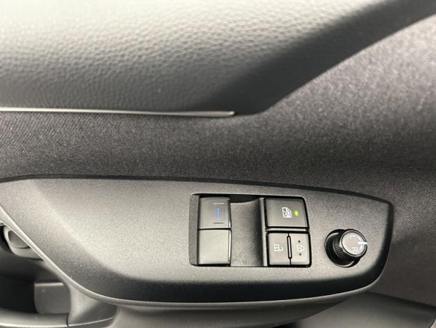 TOYOTA Yaris 116h Dynamic  