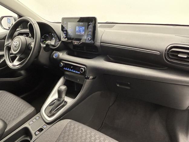 TOYOTA Yaris 116h Dynamic  