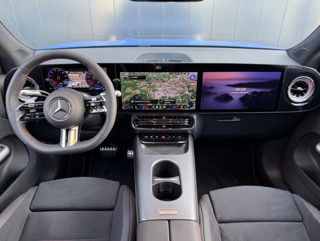 MERCEDES-BENZ GLB 250+ avec technologie EQ Limited Edition  GLB 250+ avec technologie EQ Limited Edition