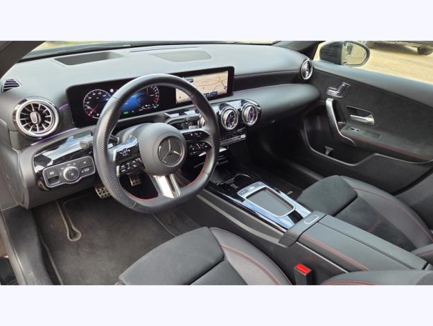 MERCEDES-BENZ Classe A 250 e Hybrid EQ Berline AMG Line  Classe A 250 e Berline AMG Line