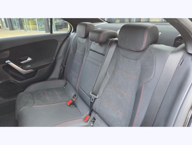 MERCEDES-BENZ Classe A 250 e Hybrid EQ Berline AMG Line  Classe A 250 e Berline AMG Line