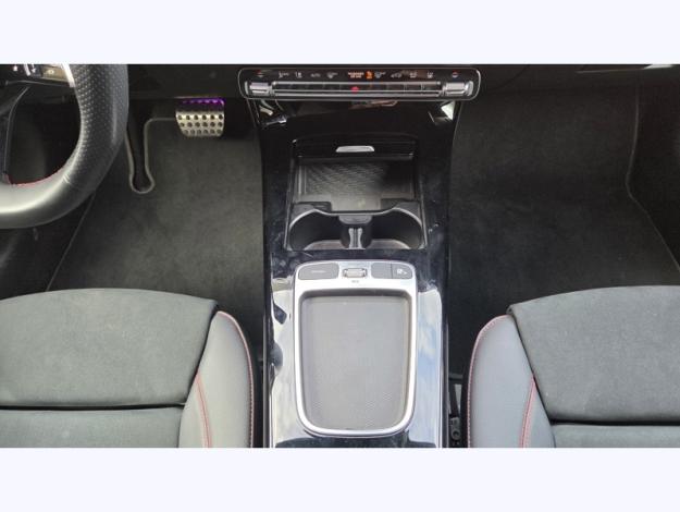 MERCEDES-BENZ Classe A 250 e Hybrid EQ Berline AMG Line  Classe A 250 e Berline AMG Line