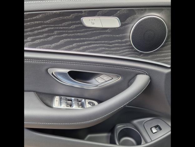 MERCEDES-BENZ Classe E Break Classe E 300 de AMG Line Break  diesel hybride rechargeable